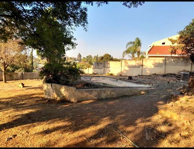 4 BEDROOM HOUSE FOR SALE IN WILRO PARK